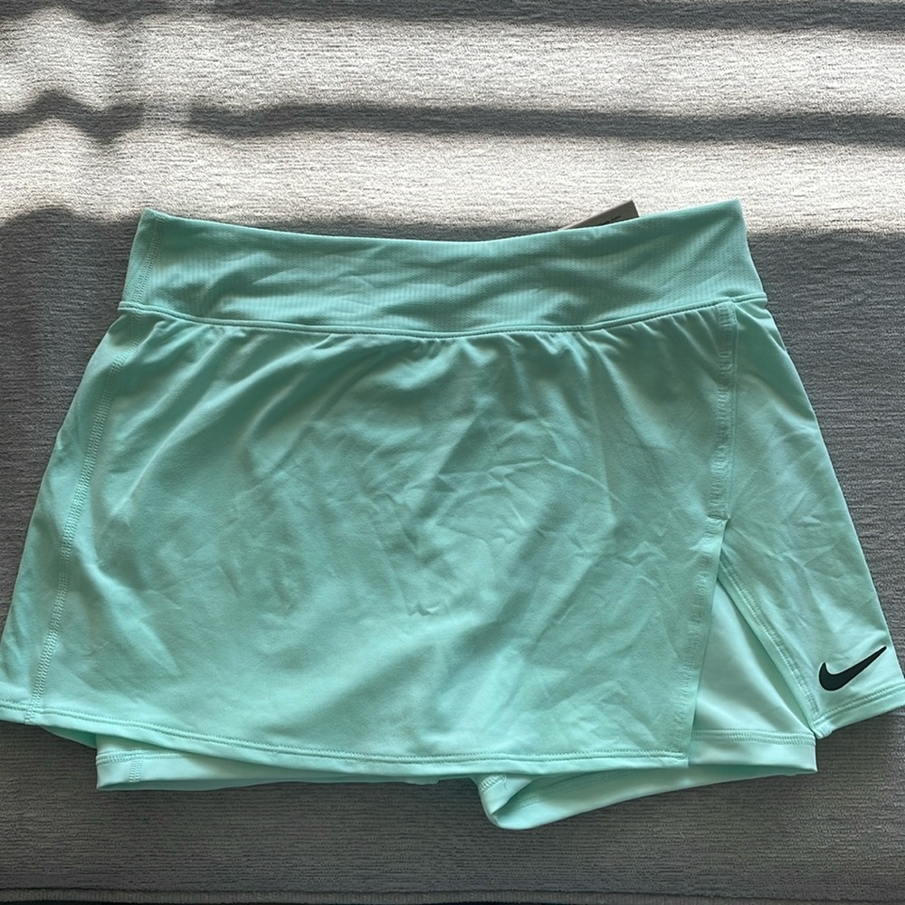 Nike tennis skort